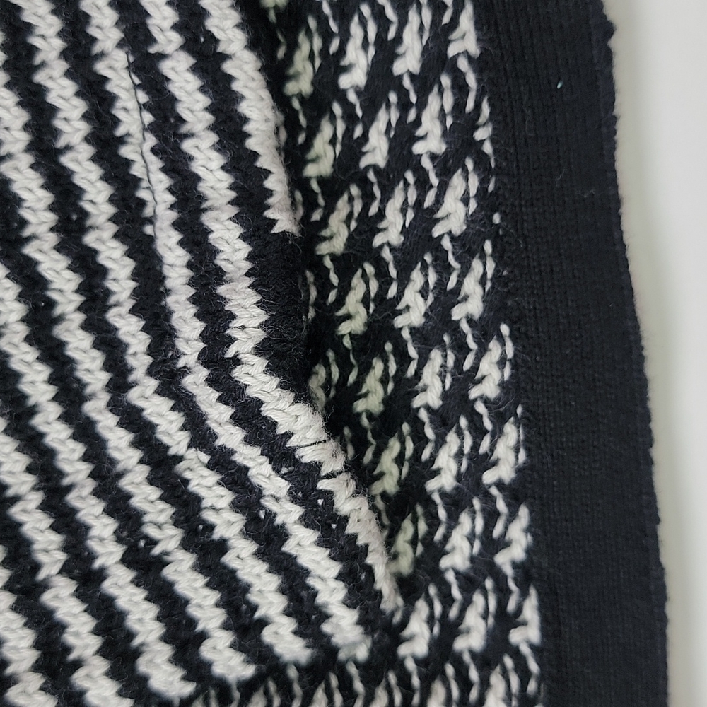 Cabi Fergie Chunky Split Hem Cowl Neck Wrap Sweater In Black White/Size M. - Picture 6 of 10